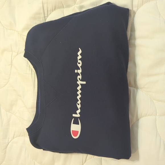 Champion sweatshirt - Picture 1 of 3